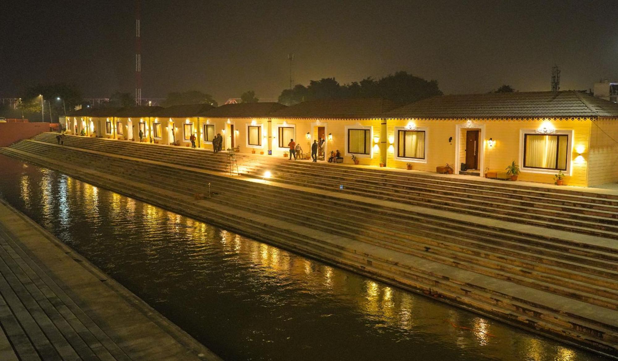Ayodhya Haat Luxury Cottages Luaran gambar